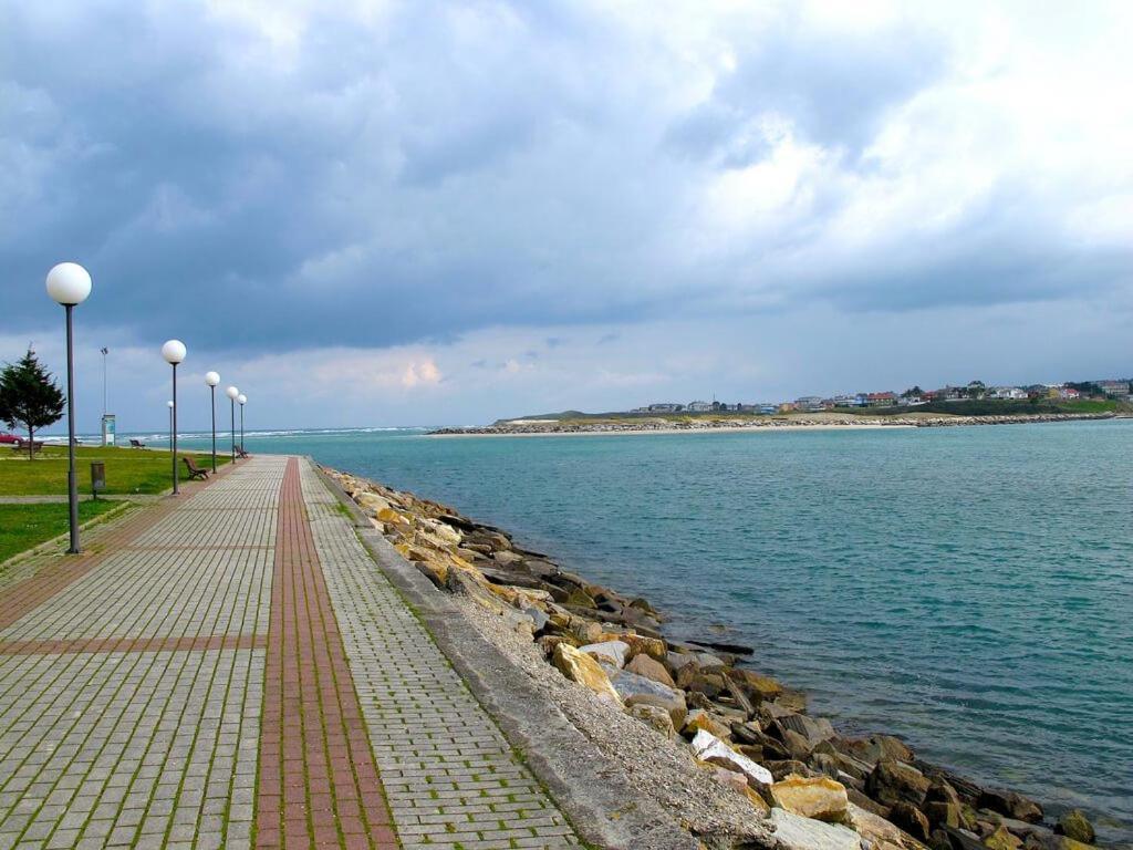 Enfoz Playa Piscina Y Parking